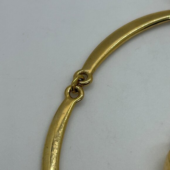 Vintage Goldtone Choker Necklace & Clip-On Hoop Earrings Set - Elegant Design - Picture 8 of 15
